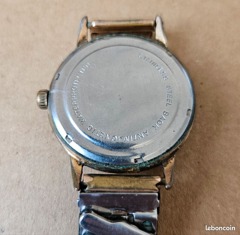 Lot De 2 Montres Mécaniques Edma Et Gewa - Occasion, Fonctionnent, Bijoux Vintage, Pour Collection Ou Port Quotidien