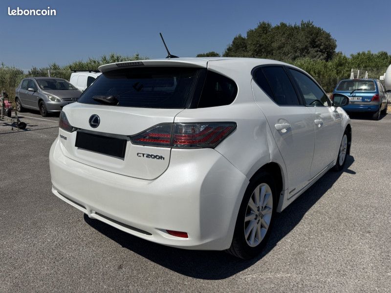 Lexus CT 200H PASSION (image 5)