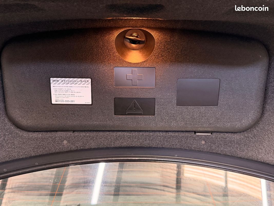 Bmw m5 e60 v10 - sieges chauffants av/ar - sieges av electriques - ciel de toit alcantara- toit ouvrant - g (image 21)