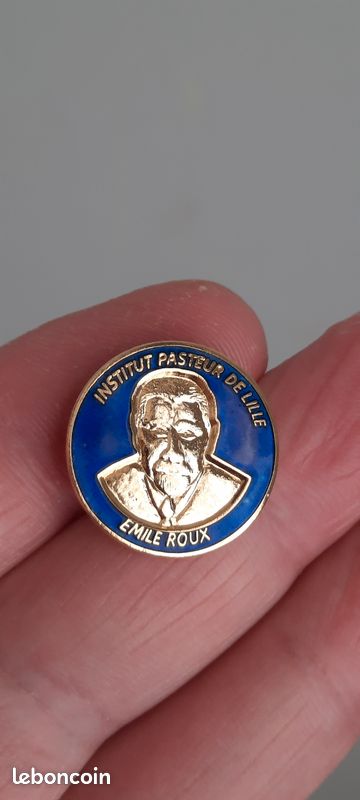 Pin's Rare - Collège Saint Michel - Lille - Ange Et Dragon - École - EGF
