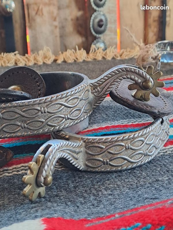 Fournisseur vérifié Éperons de cowboy Durabilité artisanale