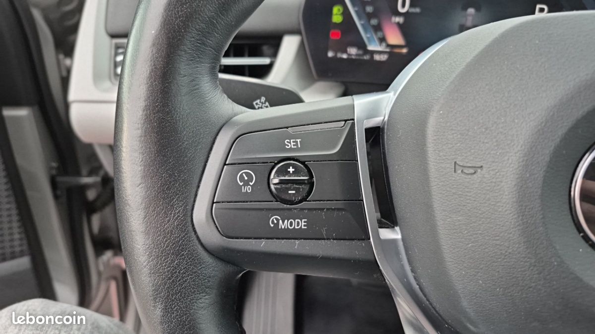 Bmw x1 u11 sdrive 18i 136ch dkg7 business design (image 22)