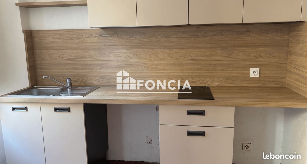 Appartement 1 pièce 19 m² · à Vence · 19 m² · 452 €/mois