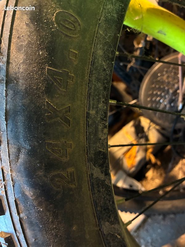 Magnifique fatbike jaune fluo pour enfant 24 pouces x 4 pouces (image 10)
