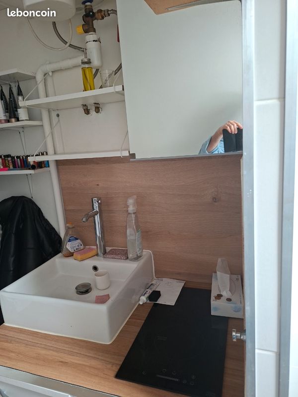 Appartement 1 pièce 9 m² · à Paris · 9 m² · 450 €