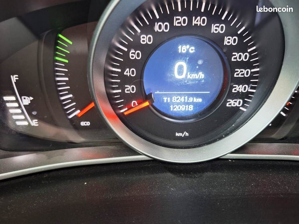 V40 d2 120ch business (image 2)