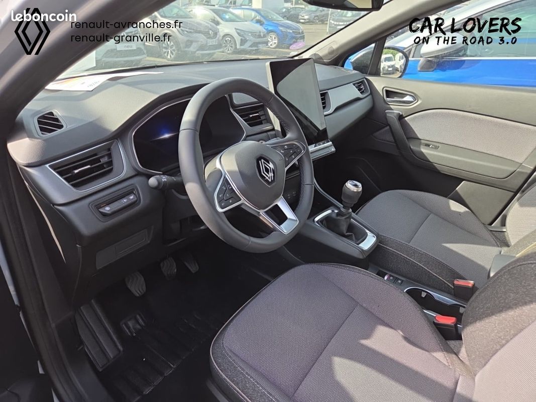 RENAULT Captur TCe 90 ch Techno (image 12)