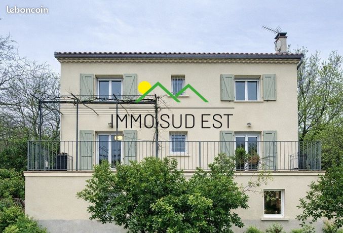 Maison 6 pièces 120 m²