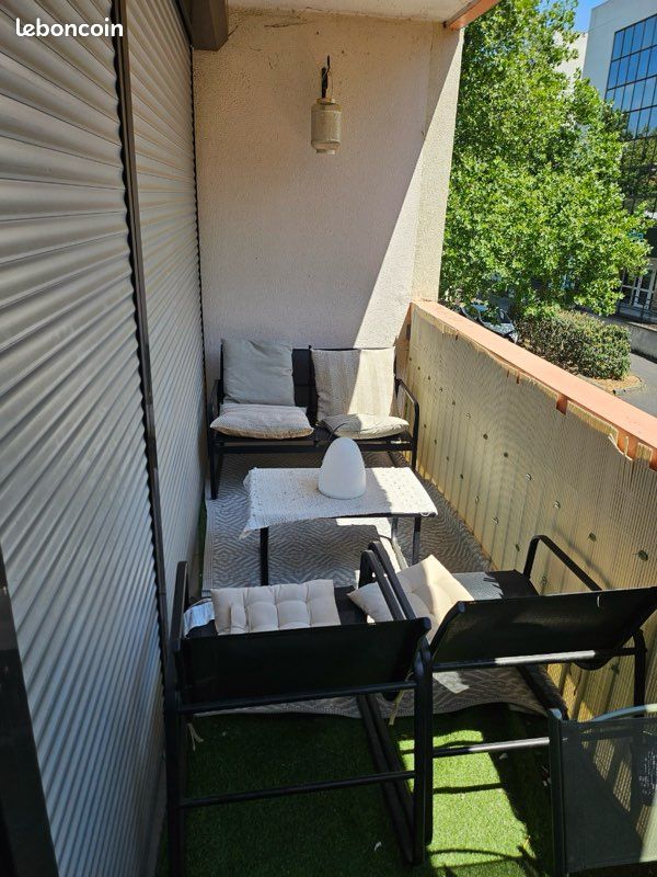 Location (image 7)