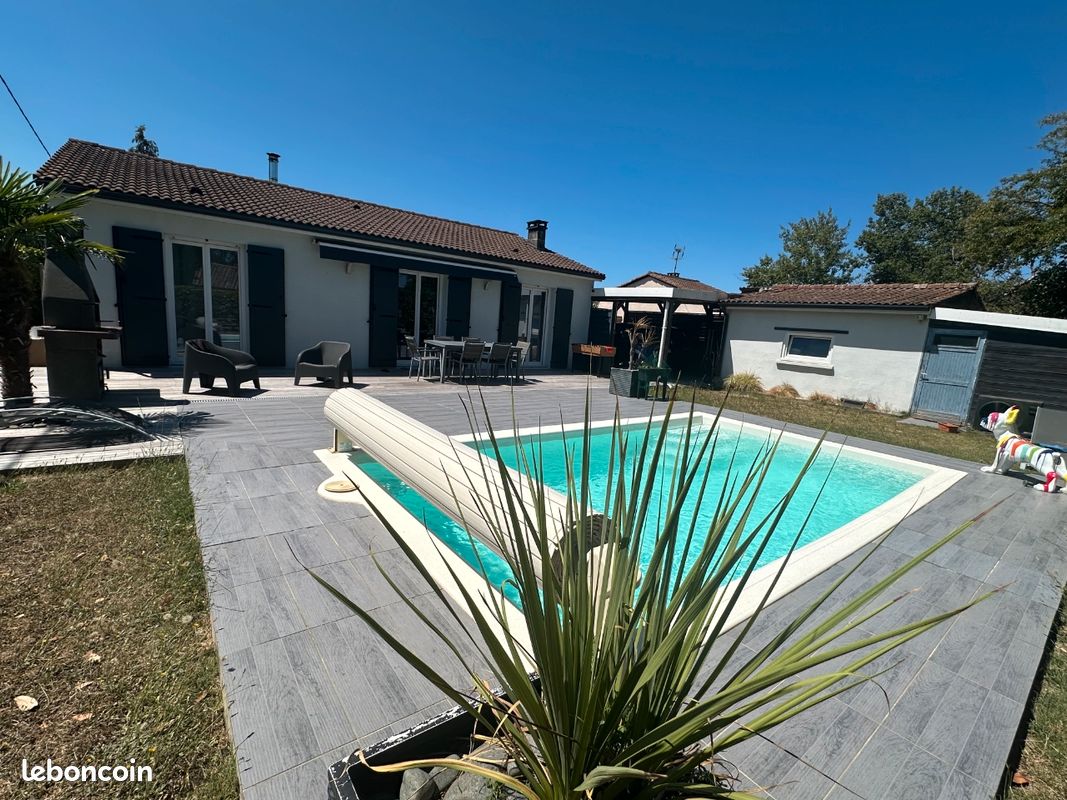 Maison 5 pièces 90 m² · à Fargues-Saint-Hilaire · 90 m² · 350 000 €