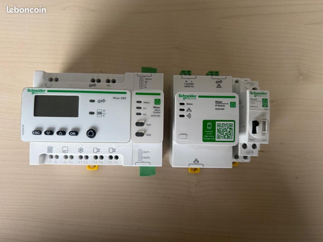 Produktbild von Schneider Electric Wiser Energy IP-Anschlussmodul – EER31800, Für Alarm & Steuerung, Bluetooth-Konfiguration, 84 Mm