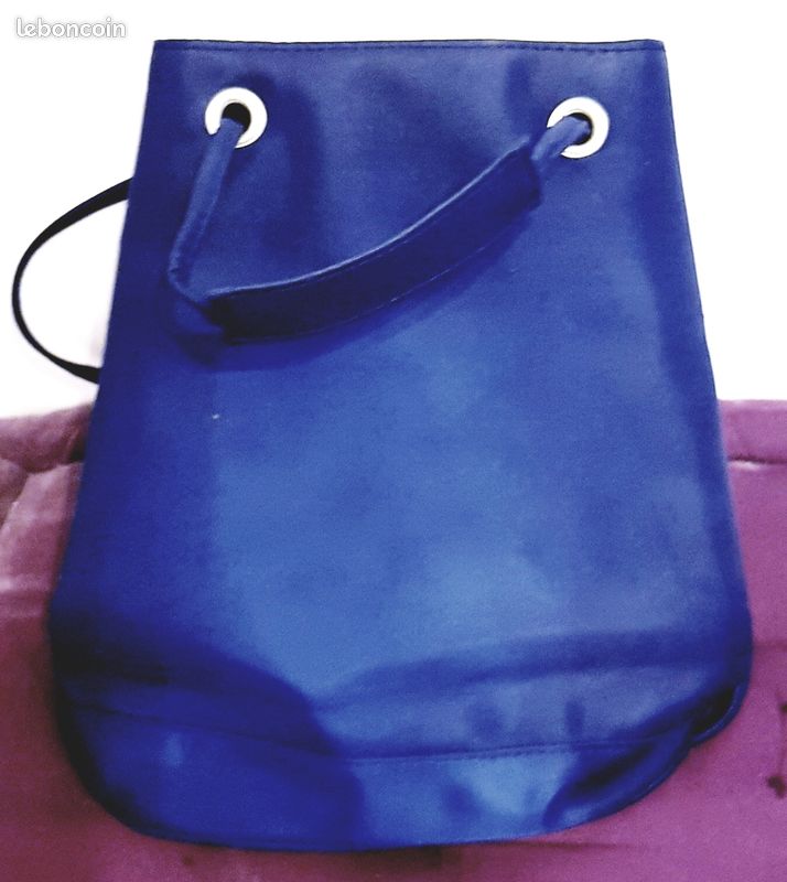 Joli sac bourse/trousse femme agneau souple tout neuf