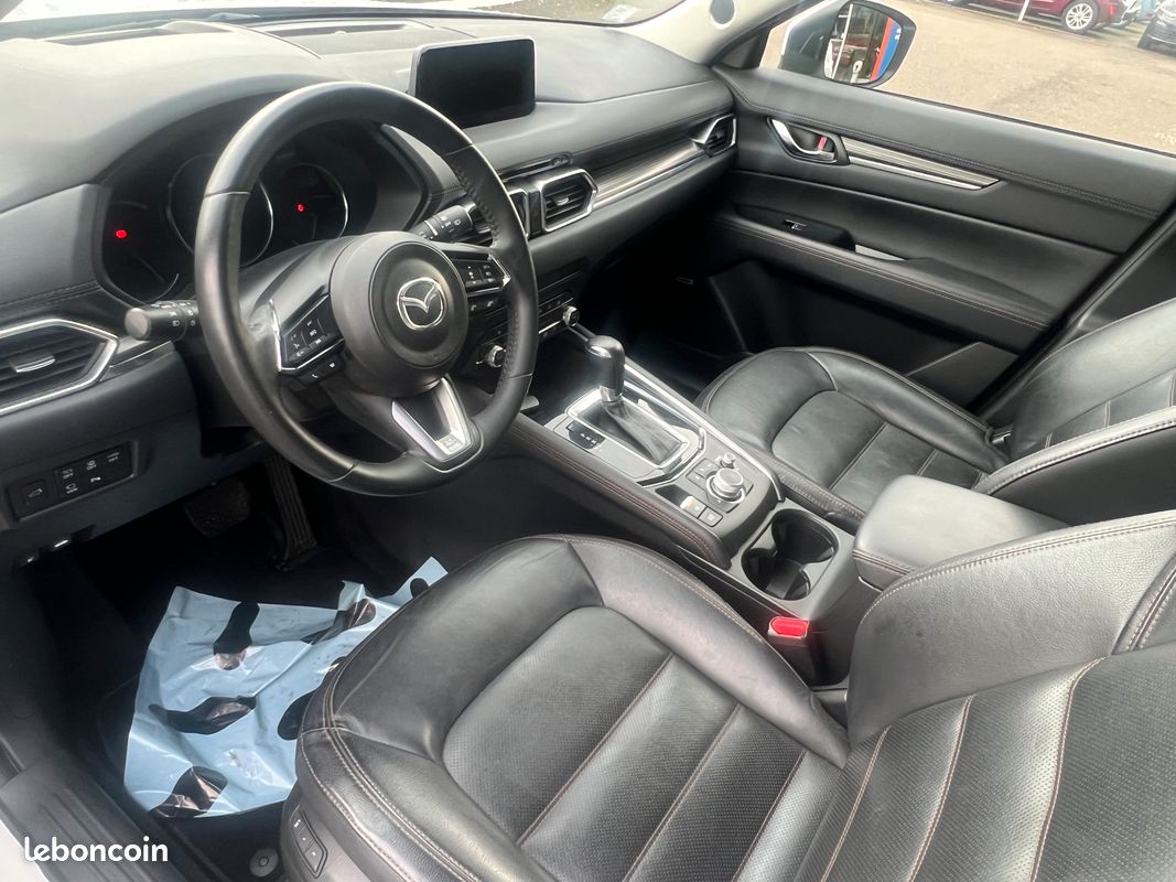 MAZDA CX-5 2.2 SKYACTIV-D 150 Sélection 4x2 BVA (image 6)