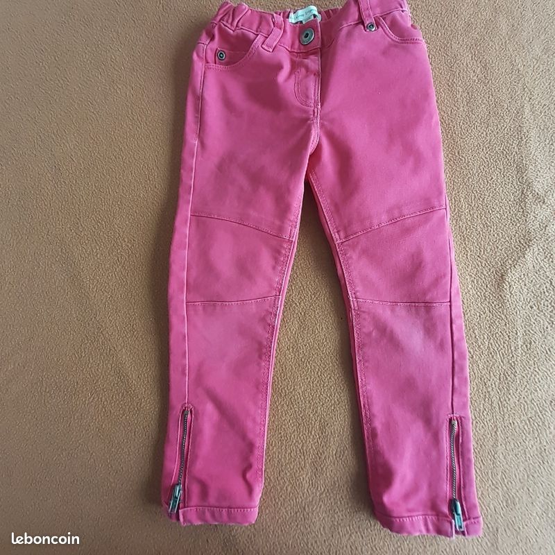 Lot de 2 pantalons 4 ans (image 2)