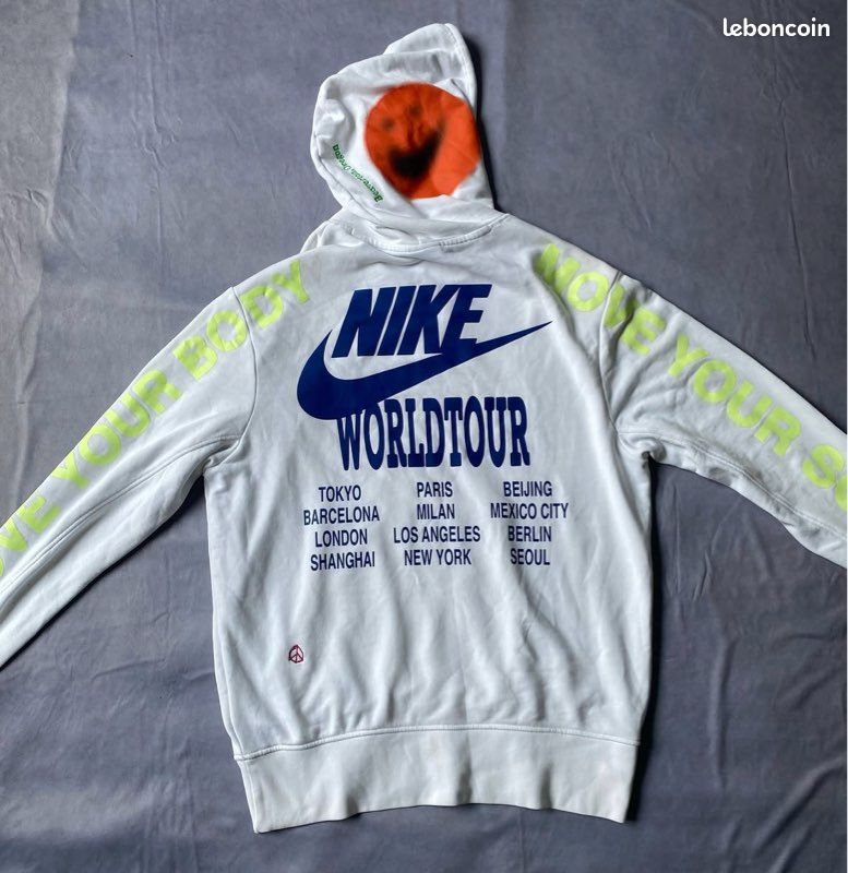 Tour Pack World Tour Hoodie Nike Nike World Tour Pullover Hoodie
