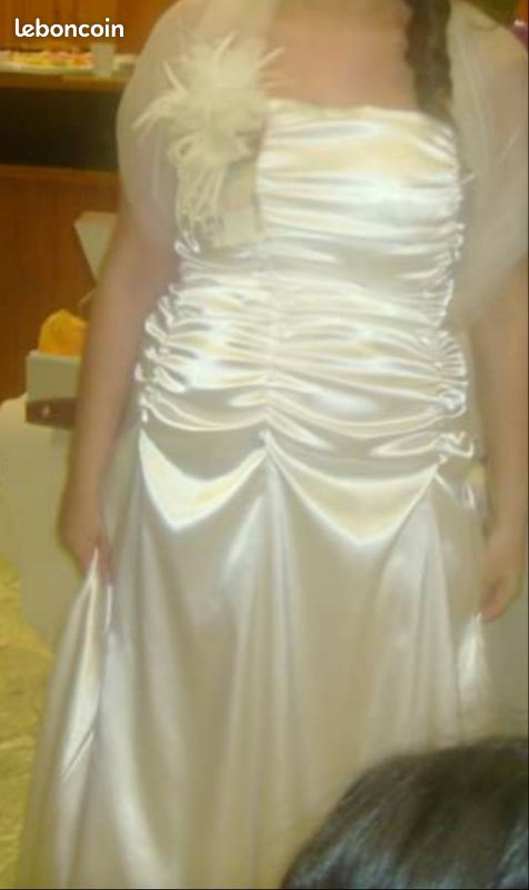 La robe mariage ou soirée (image 1)