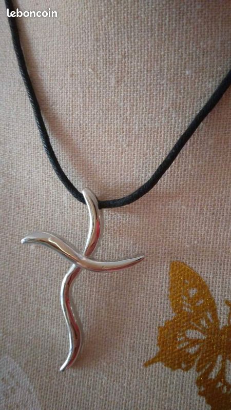 Collier (image 3)