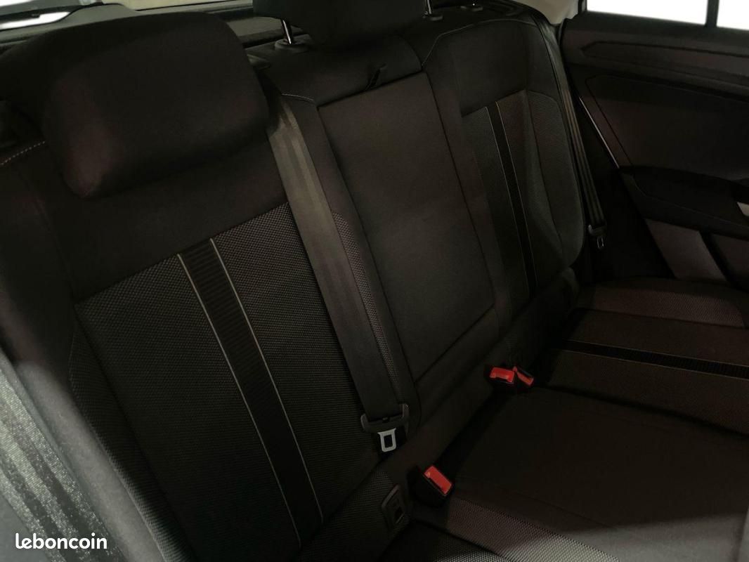 Volkswagen T-Roc 1.5 TSI EVO2 150 Start/Stop DSG7 VW Edition (image 23)