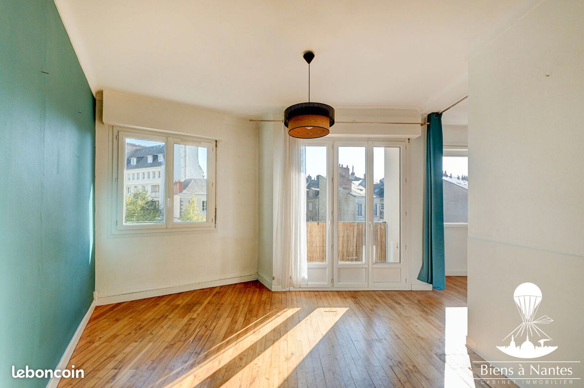Appartement 2 pièces 54 m² · à Nantes · 54 m² · 180 000 €