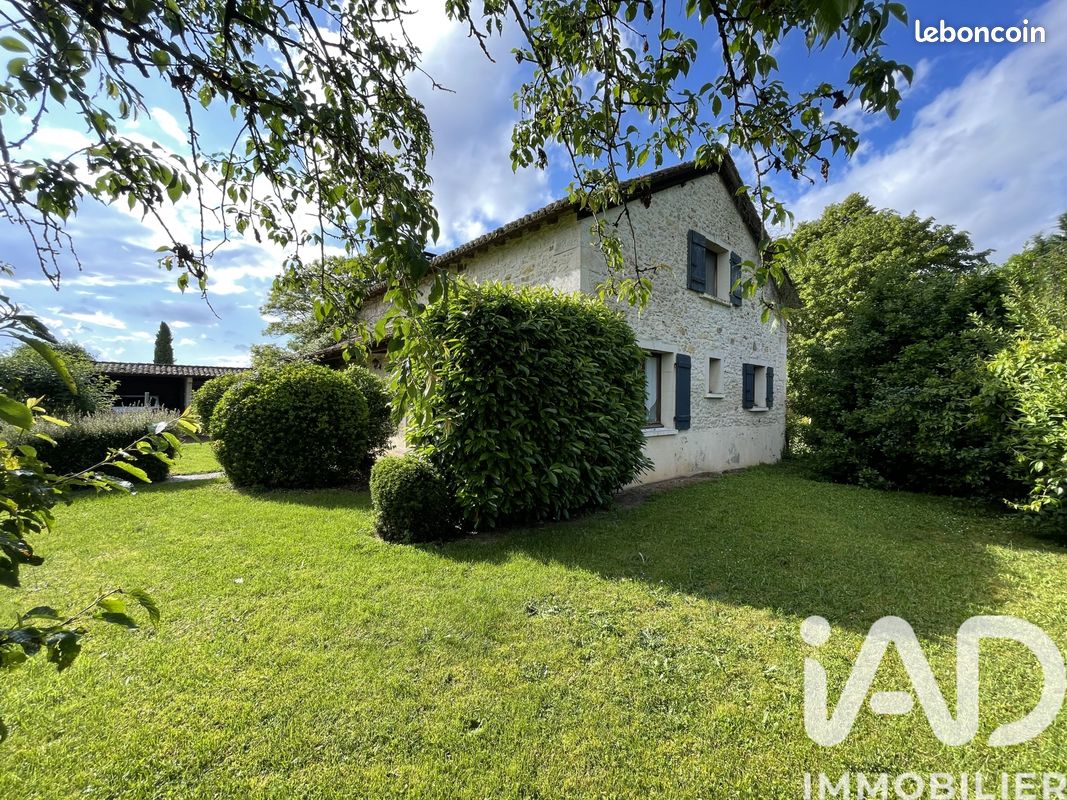 Maison 5 pièces 111 m² · à Saint-Savin · 111 m² · 188 000 €