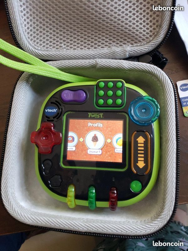 VTech RockIt Twist Console de jeux éducative pour enfant rose translucide Ordina