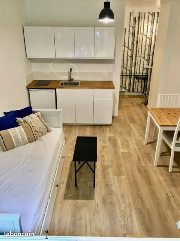 Appartement 1 pièce 23 m² · à Saint-Cloud · 23 m² · 830 €/mois