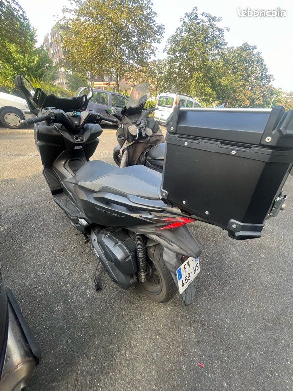 Honda forza 125 abs 2019 (image 2)