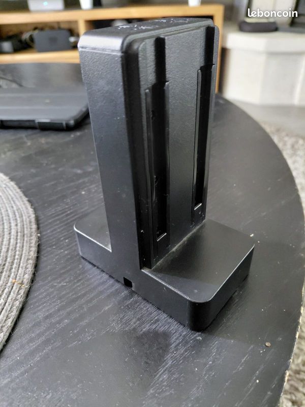Base chargeur switch 1 (image 1)