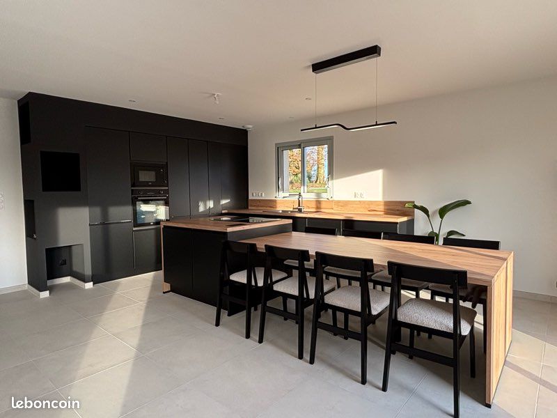 Maison 5 pièces 104 m² · à Saint-Jean-sur-Reyssouze · 104 m² · 282 000 €