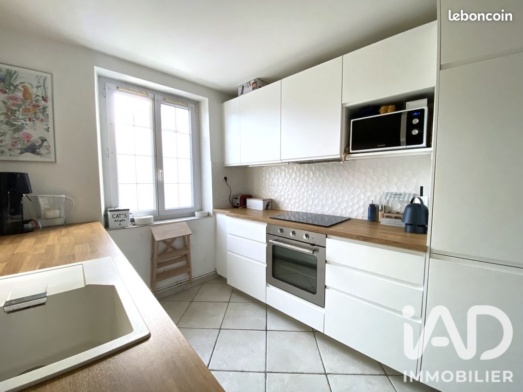 Maison 4 pièces 100 m² · à Truyes · 100 m² · 211 500 €