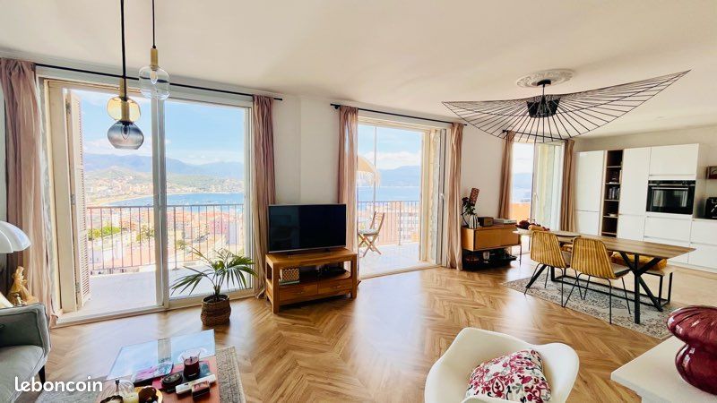 Appartement 3 pièces 98 m² · à Ajaccio · 98 m² · 395 000 €