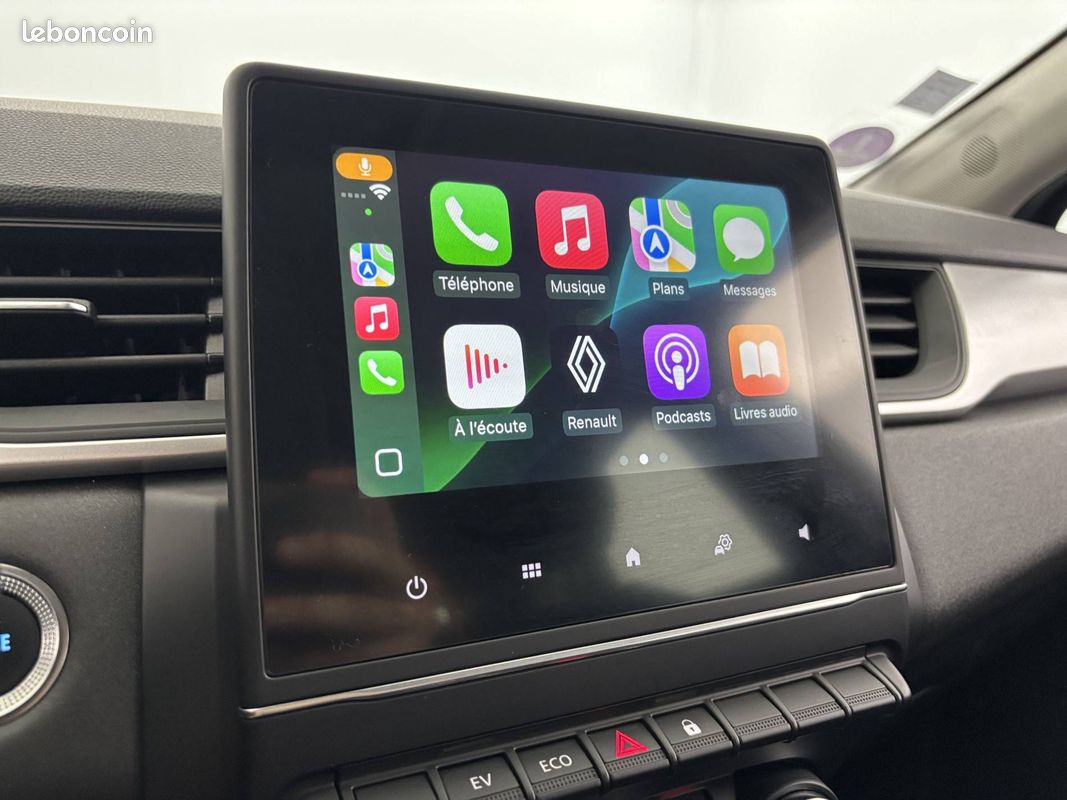 RENAULT Captur E-Tech 145 - 21 Business (image 25)