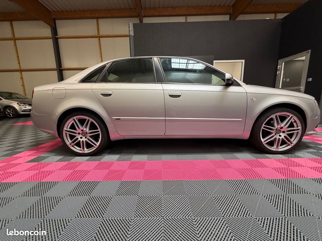 AUDI A4 A4 1.9 TDI S-Line / Carnet complet (image 3)
