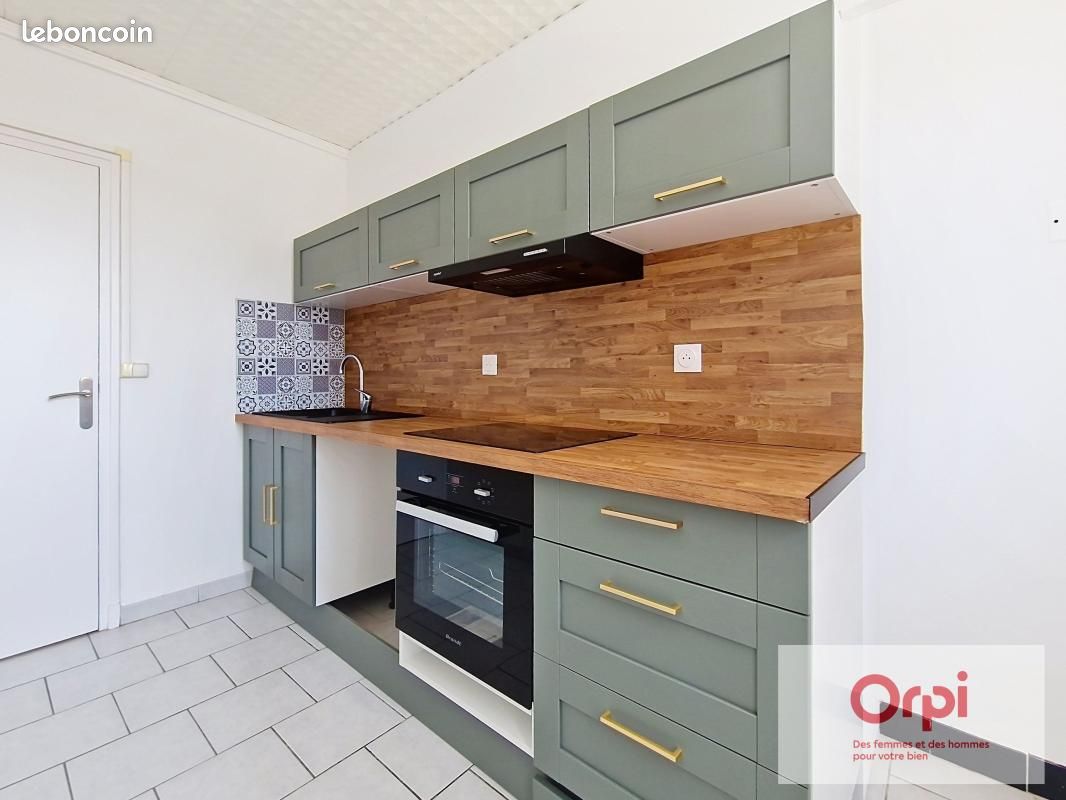 Appartement 4 pièces 70 m² · à Montluçon · 70 m² · 685 €/mois