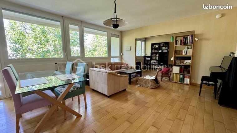Appartement 5 pièces 113 m² — 2