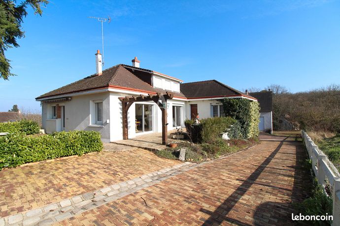 Propriété 7 pièces 170 m²