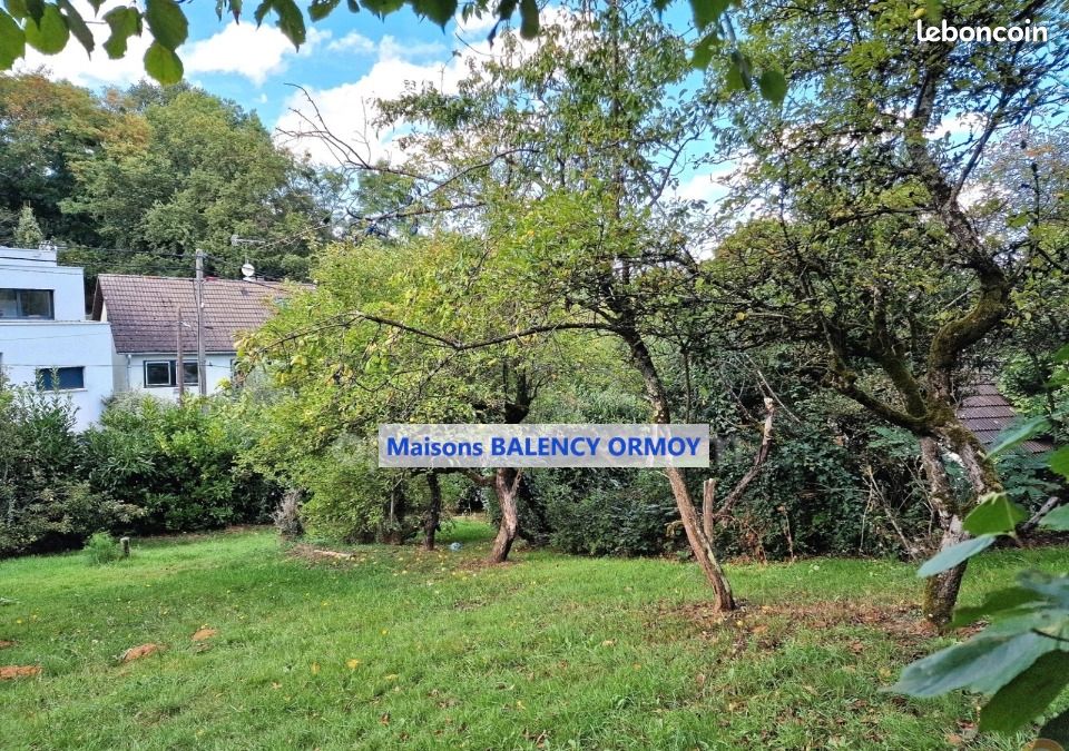Terrain 403 m² Linas · 79 000 €