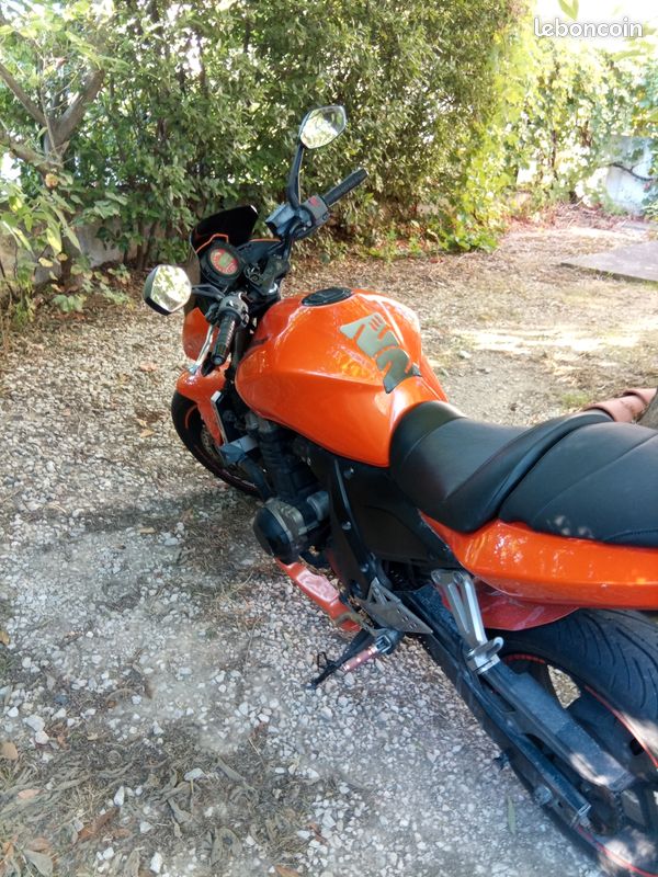 Z750 (image 3)