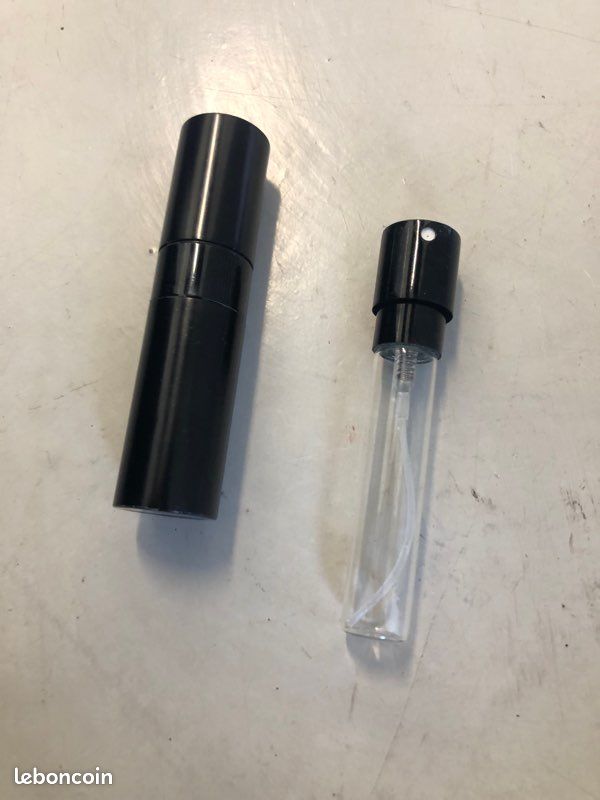 Toureal 8ml Vaporisateur Vide de Sac Rechargeable, Atomiseur Parfum, Recharge Spray Flacon de Parfum, Pulverisateur Voyage (Noir) (image 2)