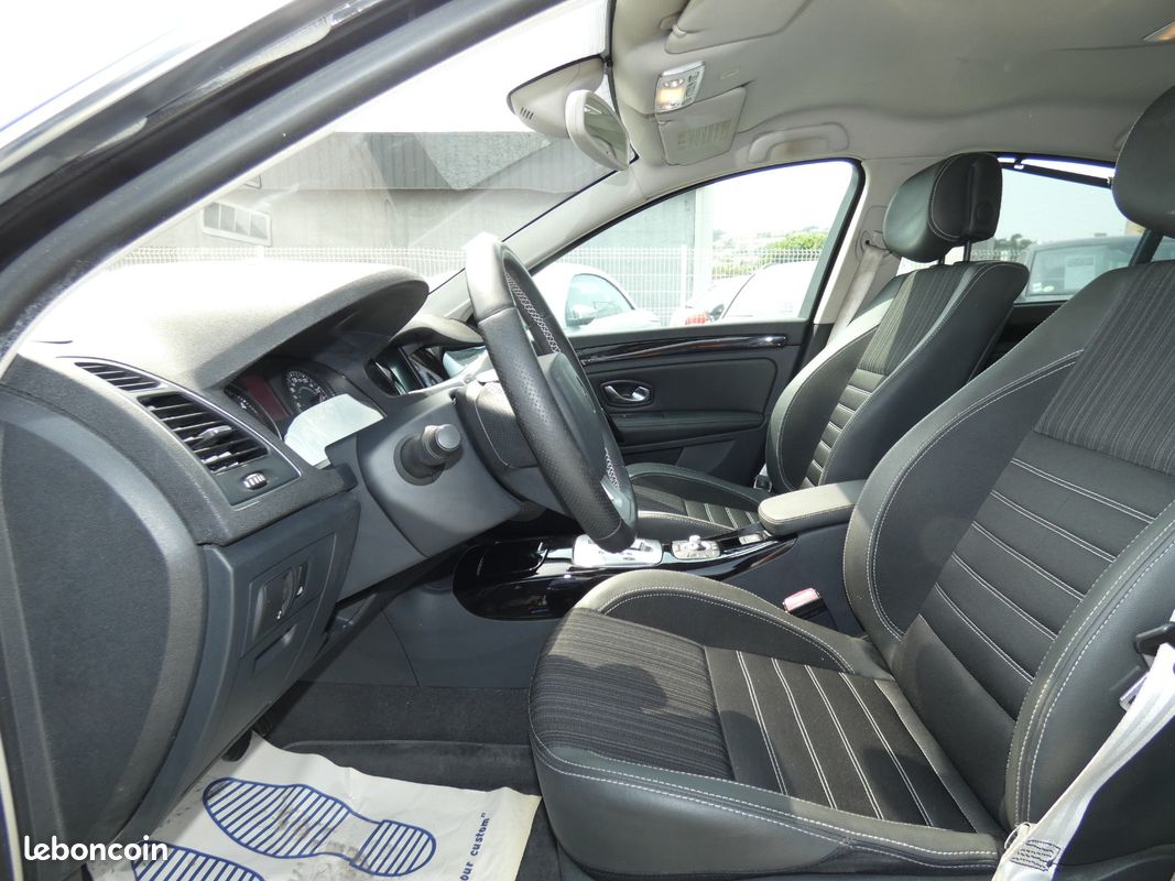 RENAULT LAGUNA 1.5 dCi 110 eco2 Bose Edition EDC (image 10)