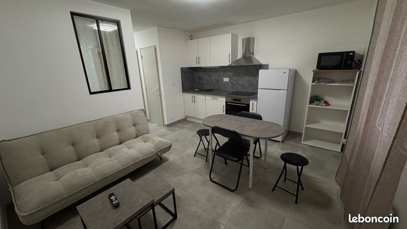Appartement 2 pièces 32 m² · à Forcalquier · 32 m² · 550 €/mois