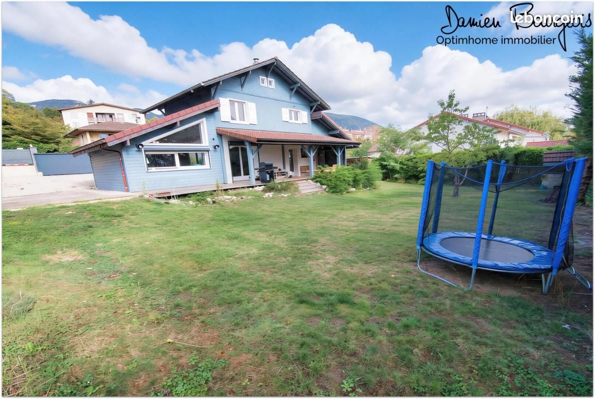 Maison 4 pièces 104 m² · à Gex · 104 m² · 629 000 €