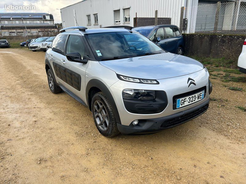 CITROËN C4 CACTUS 1.2 Pure Tech 82cv (image 1)