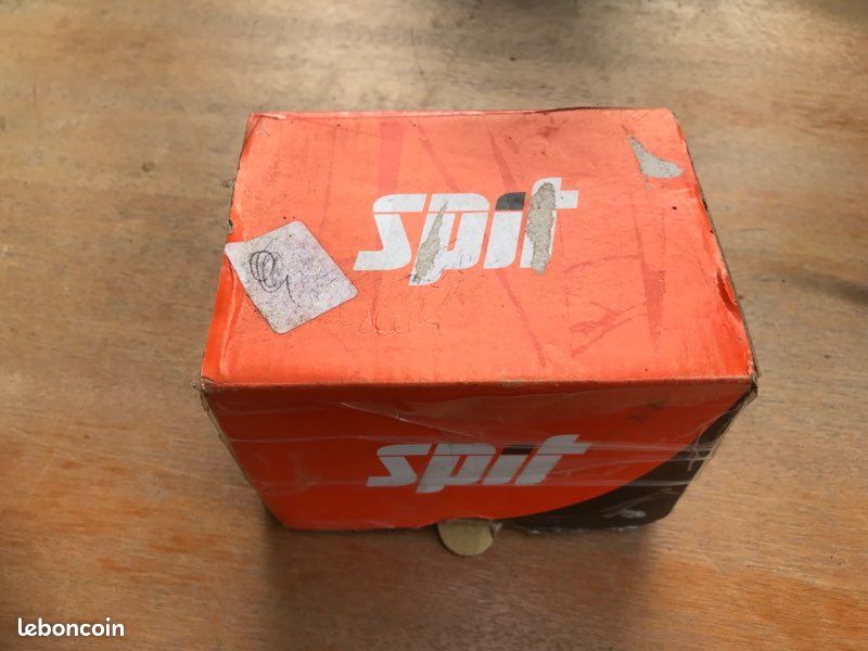 100 Vis bois Spit (image 3)