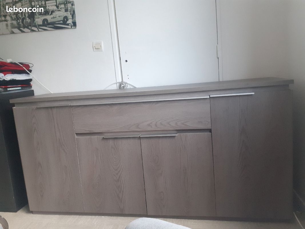 Urgent Meuble de salle (image 1)