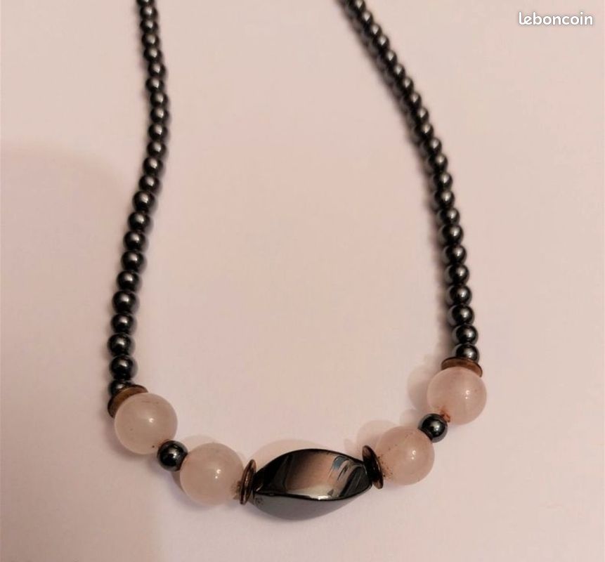 Collier en pierres naturelles – Hématite & Quartz rose (image 1)