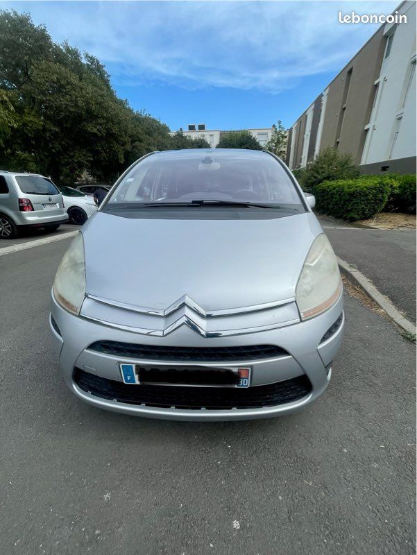 Citroën C4 1.6 HDI 2009 (image 1)