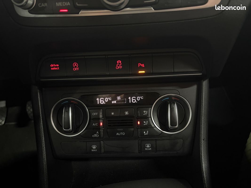 AUDI Q3 Q3 2.0 TDI 120 ch S line (image 34)