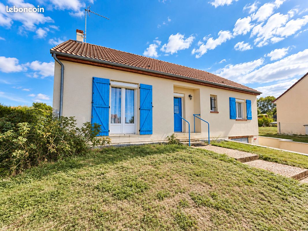 Maison 5 pièces 102 m² · à Chuisnes · 102 m² · 186 000 €
