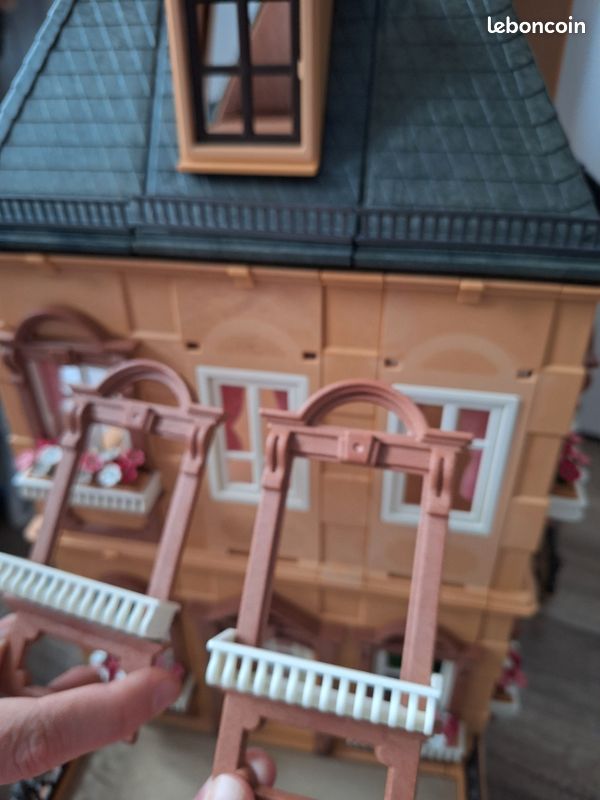 Playmobil 70891 Villa Belle Époque – Casa In Miniatura Con 2 Figure E Accessori, Dai 4 Anni - 2